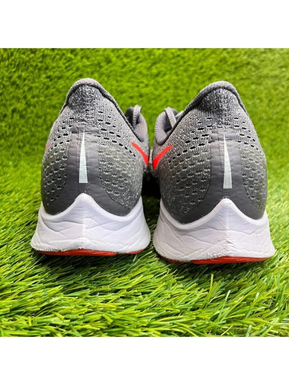 Nike Air Zoom Pegasus 35 Men Size 11 Gray Orange Athletic Running Shoes Sneakers